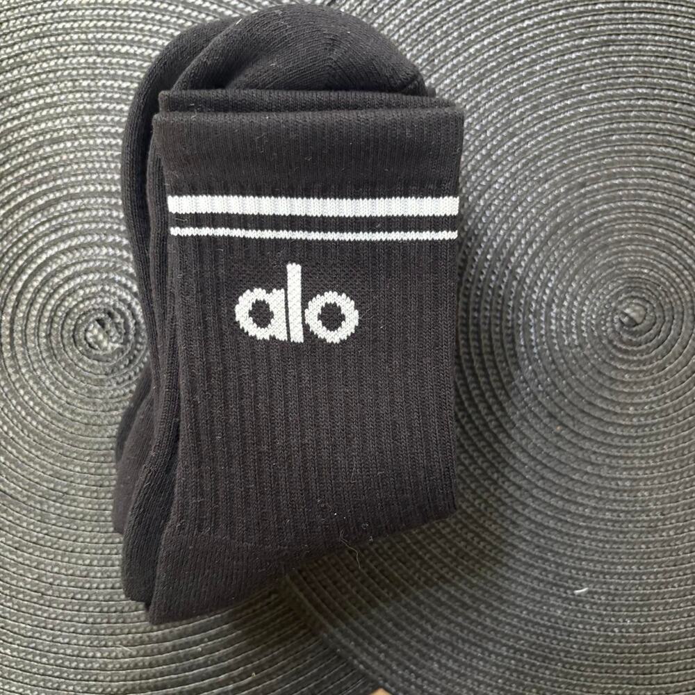 Alo black socks size m